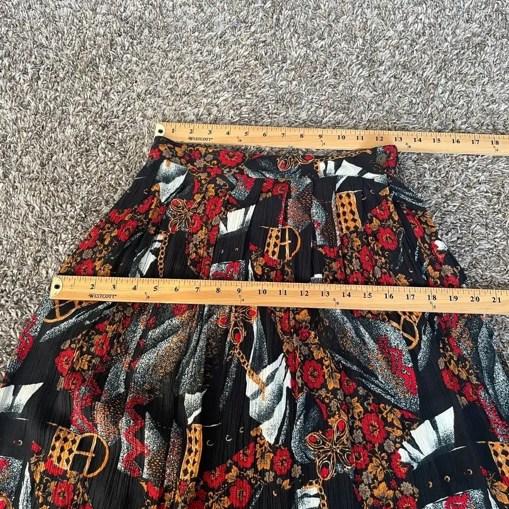 Vintage Midi Skirt Size 10 Petite 10P Black Red Mix Print Floral Preppy Academia